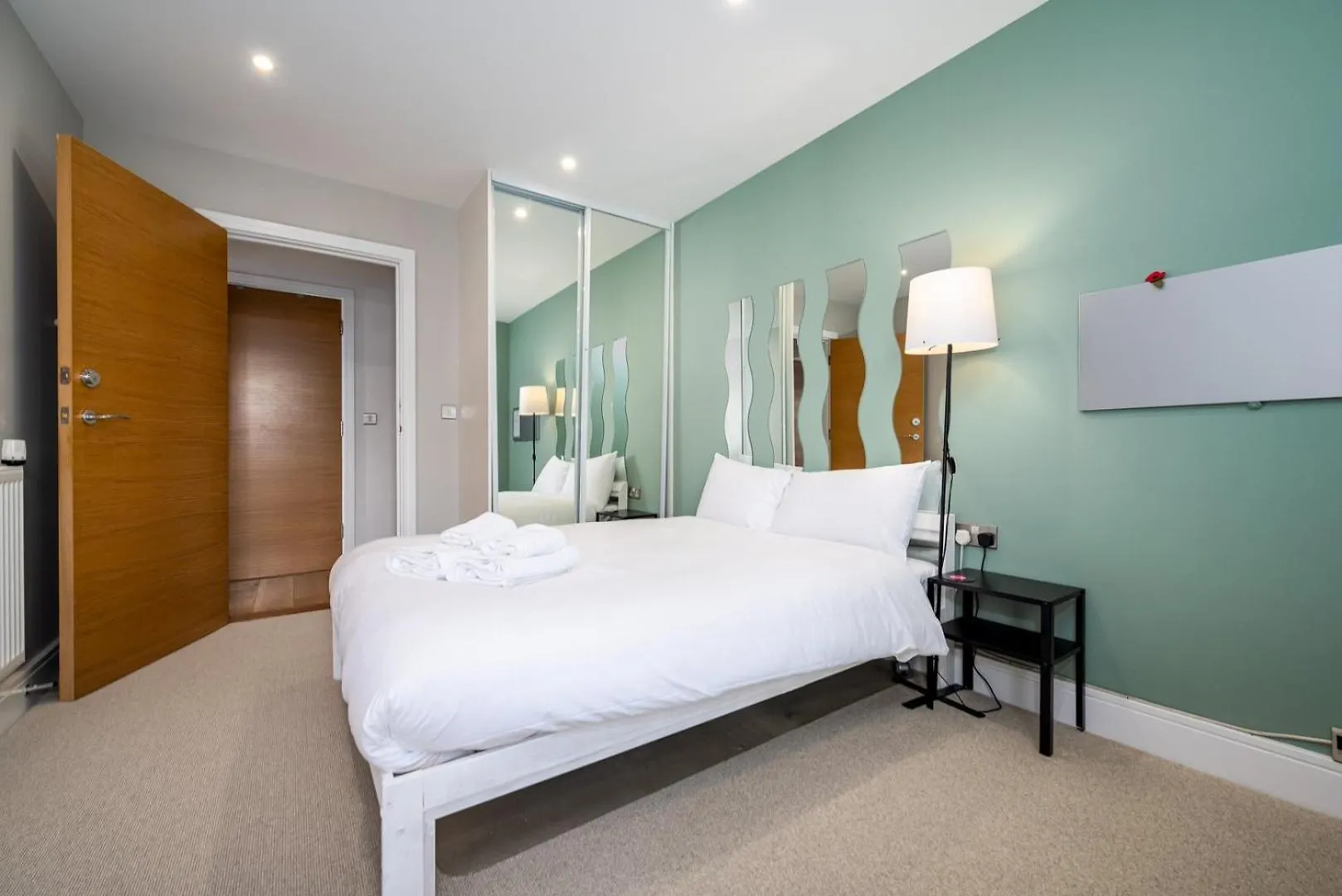 Guestready - Stylish Retreat Near The Airport Apartment London